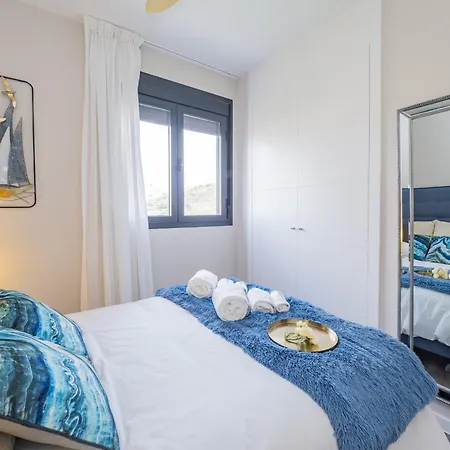 Cubo's Andalucia Luxury Апартаменты Малага
